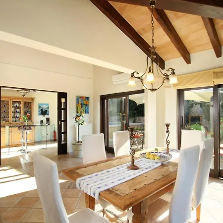 Majorcan Mountain View For 8 *